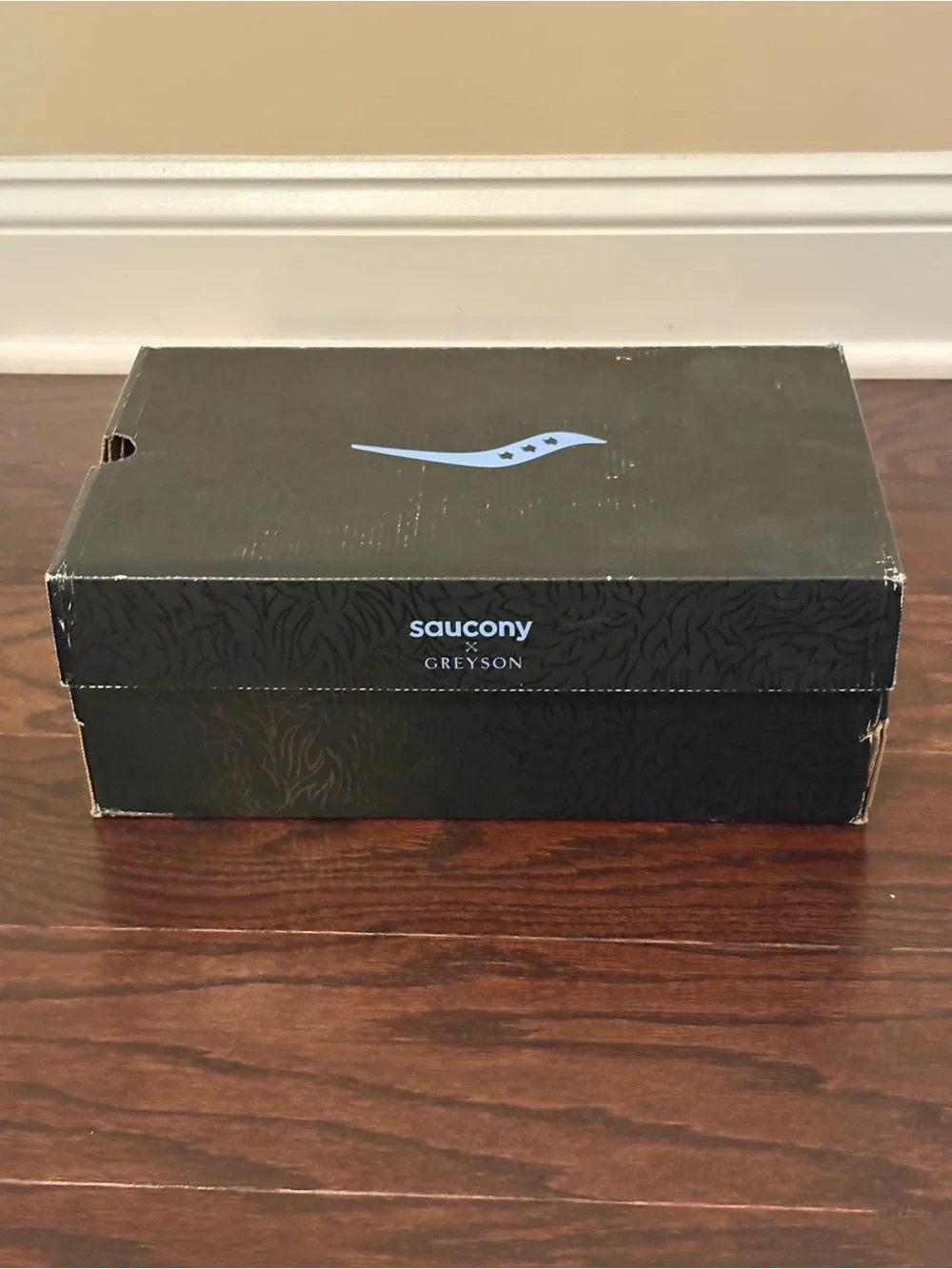Saucony greyson clothiers